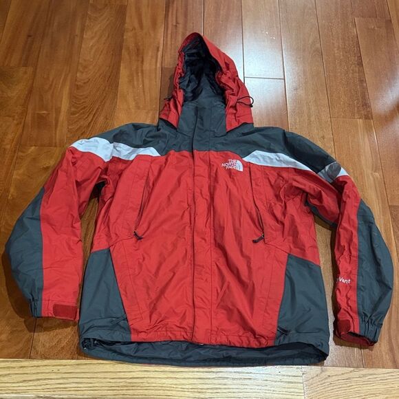 The North Face Vintage Red Outdoor Hyvent Shell Jacket Men’s Size M - Picture 1 of 13